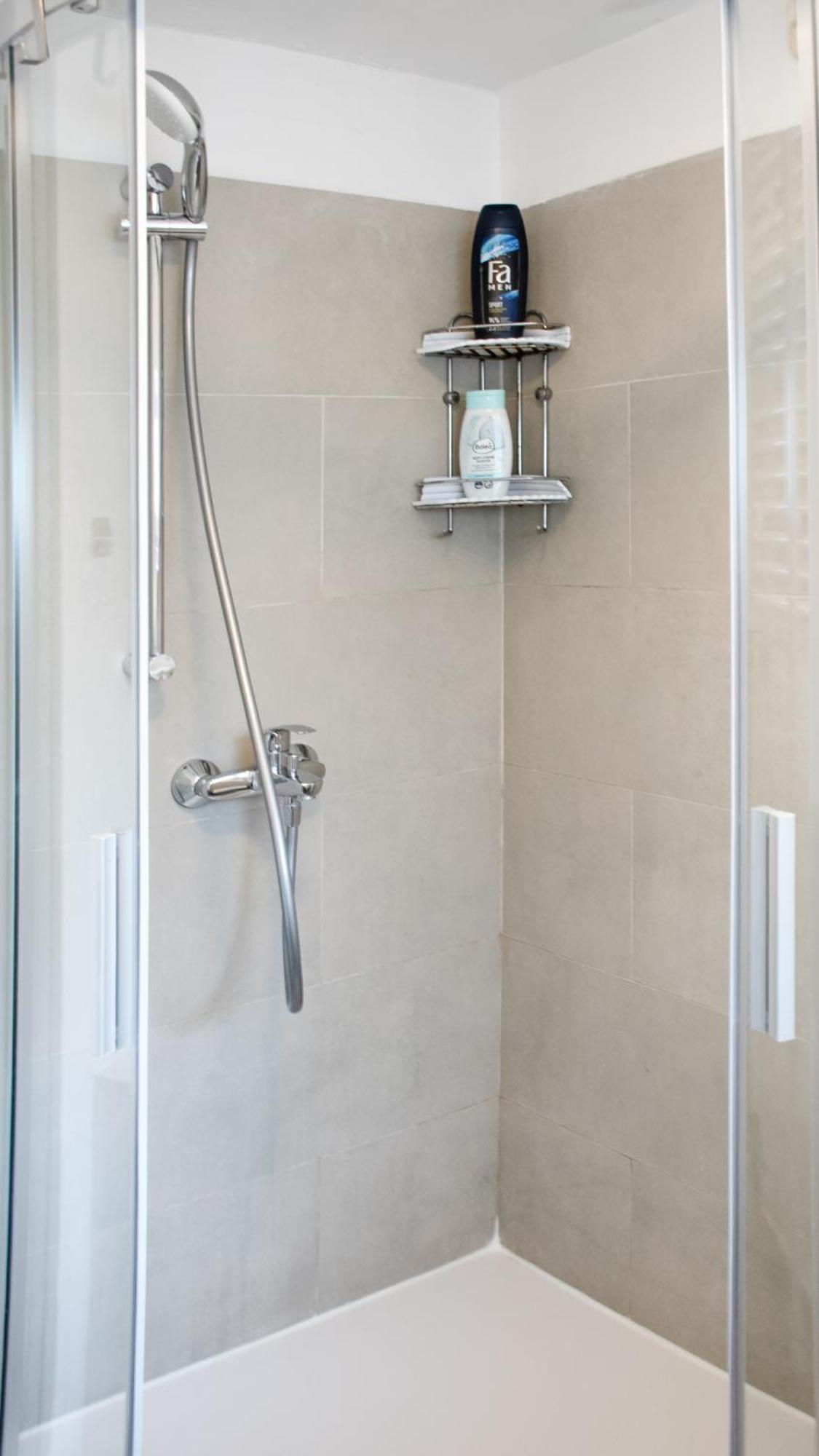 Twin-Magnolias Condo With Garden, Parking & Ev Station Zagreb Ngoại thất bức ảnh