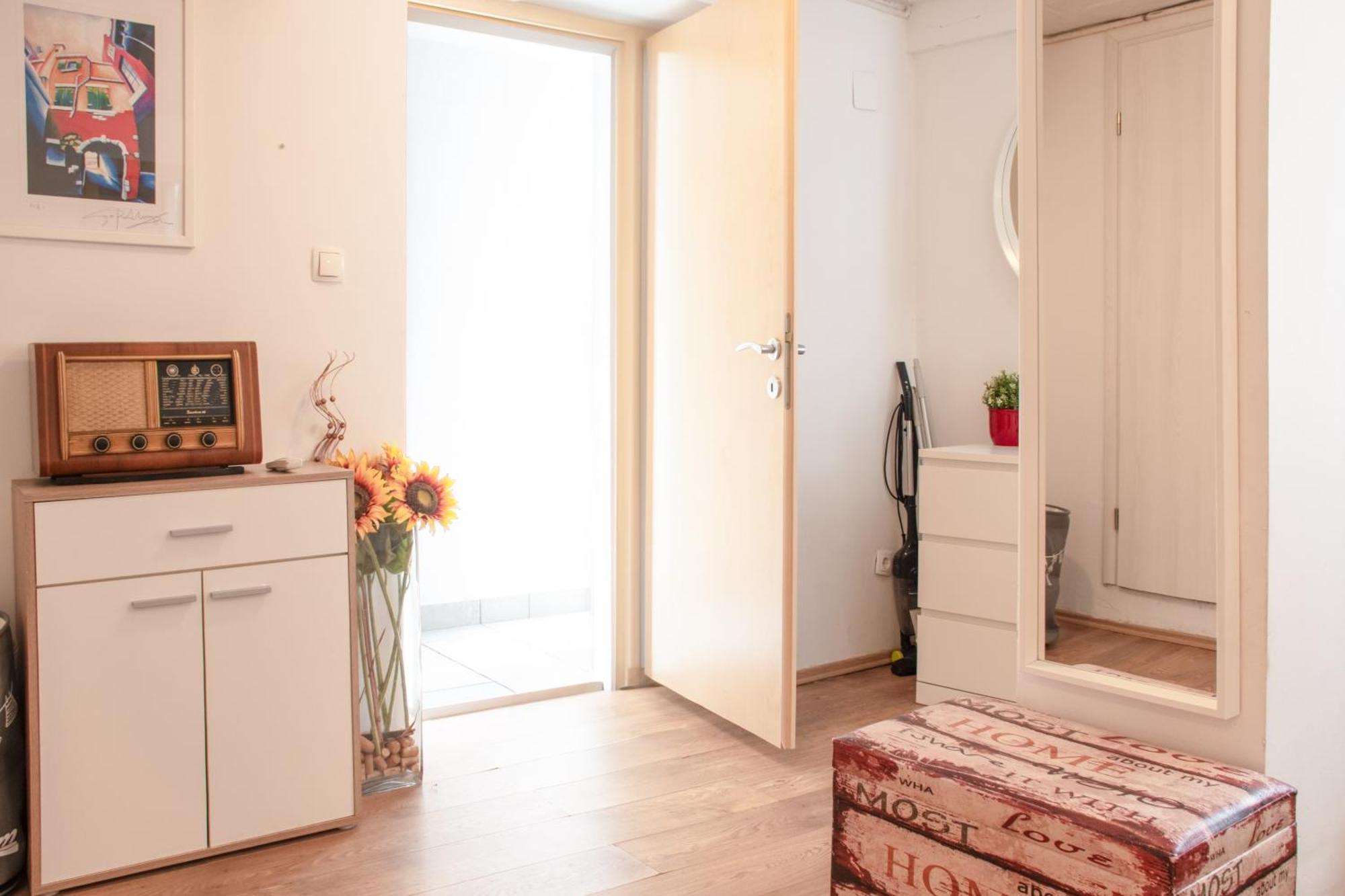 Twin-Magnolias Condo With Garden, Parking & Ev Station Zagreb Ngoại thất bức ảnh