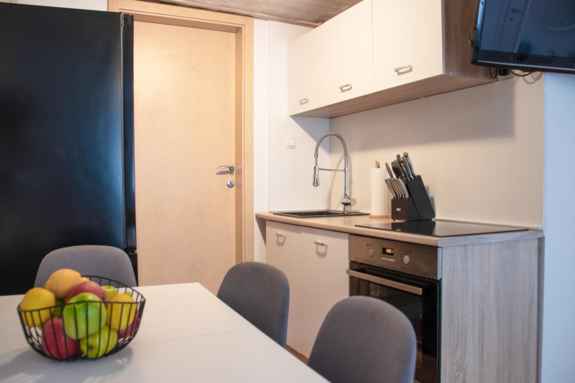 Twin-Magnolias Condo With Garden, Parking & Ev Station Zagreb Ngoại thất bức ảnh
