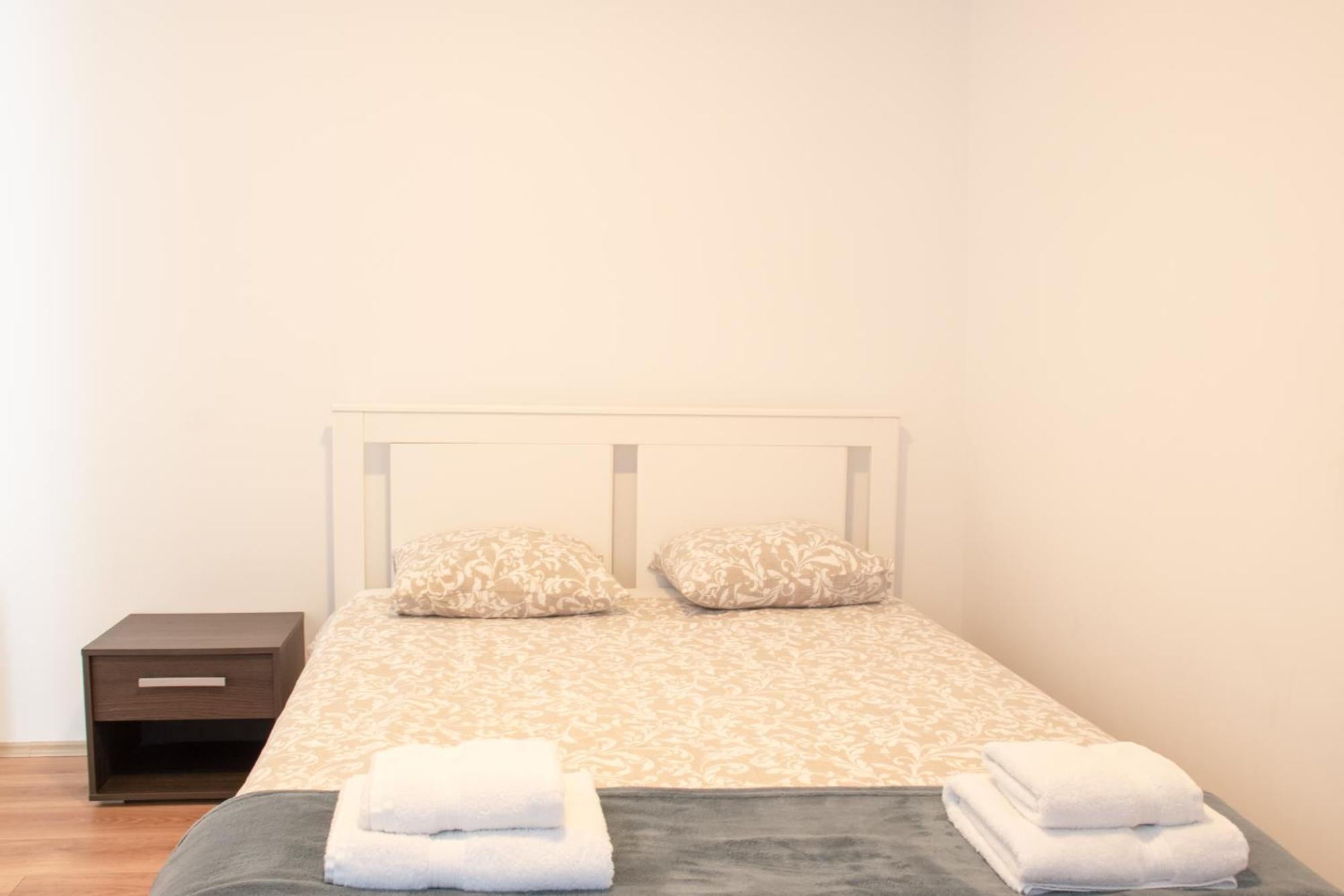 Twin-Magnolias Condo With Garden, Parking & Ev Station Zagreb Ngoại thất bức ảnh